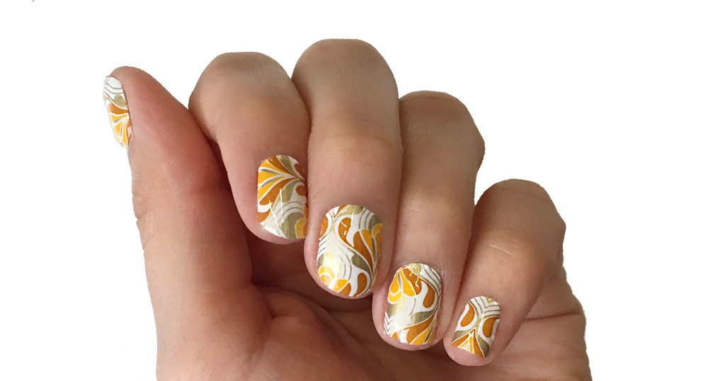 Golden Grooves - nail wraps - Scratch - 3